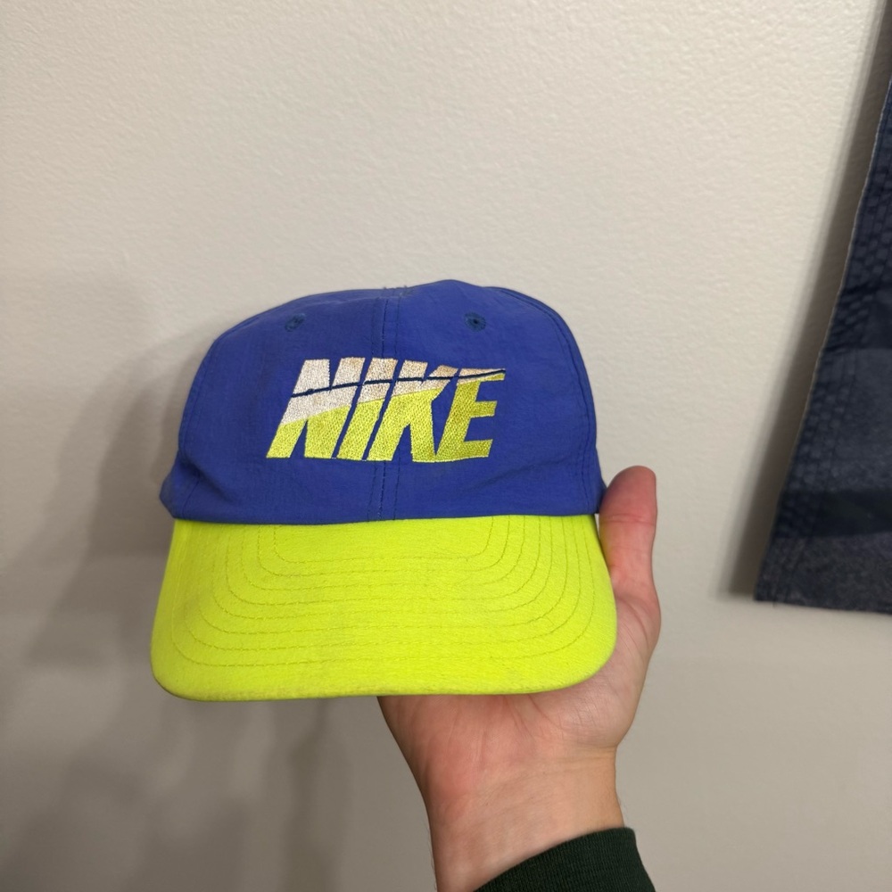 VINTAGE NIKE NYLON HAT SNAPBACK CAP NEON 90s